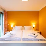 Отель Cafe Wildau & Restaurant Am Werbellinsee 4*