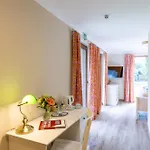 Cafe Wildau & Restaurant Am Werbellinsee Отель Шорфхайде