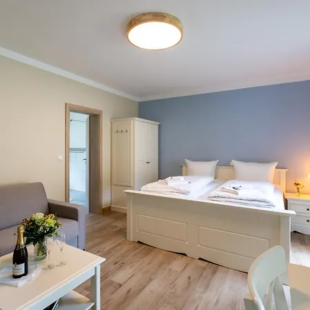 Ξενοδοχείο Cafe Wildau & Restaurant Am Werbellinsee Schorfheide