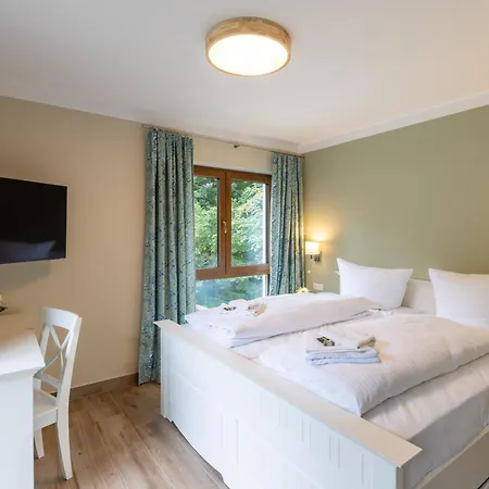 Cafe Wildau & Restaurant Am Werbellinsee Ξενοδοχείο Schorfheide